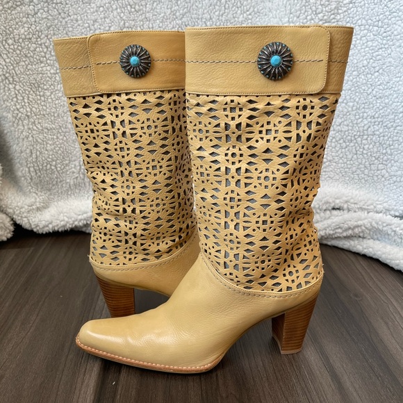 Stuart Weitzman Shoes - Stuart Weitzman Heeled Boots